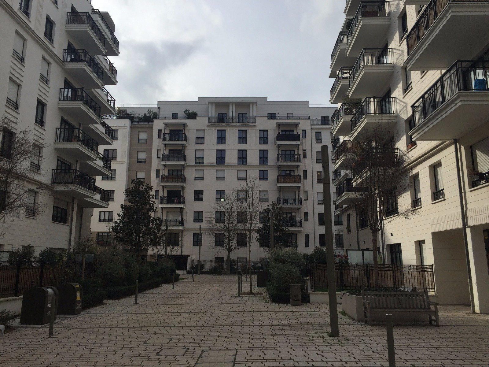 2 Bis Rue Diderot 92150 Suresnes